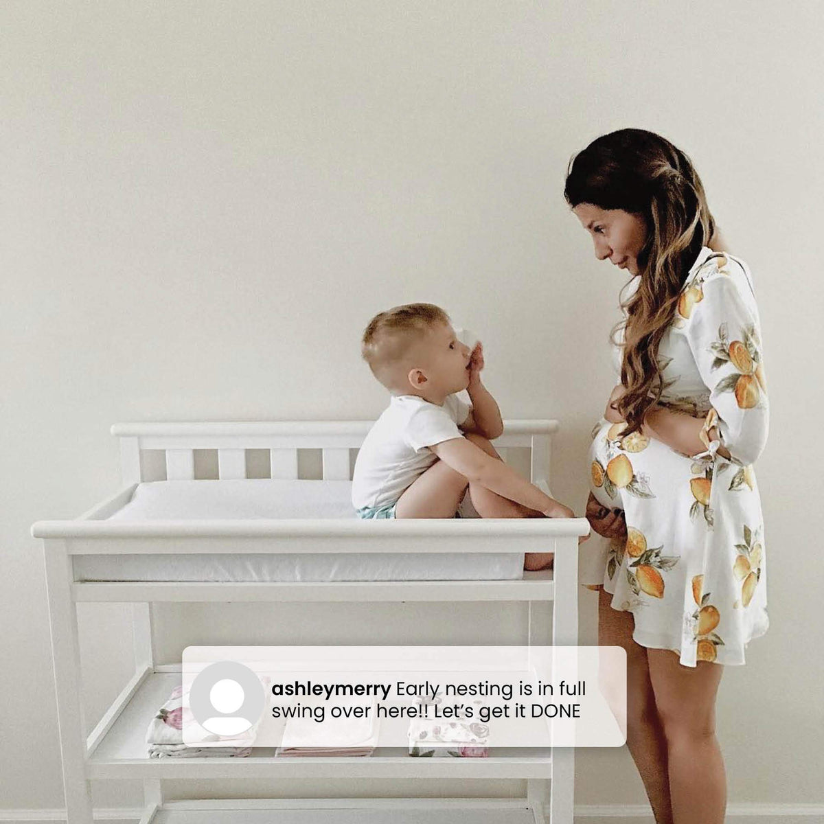 Flat Top Changing Table with Wheels and Changing Pad R991617