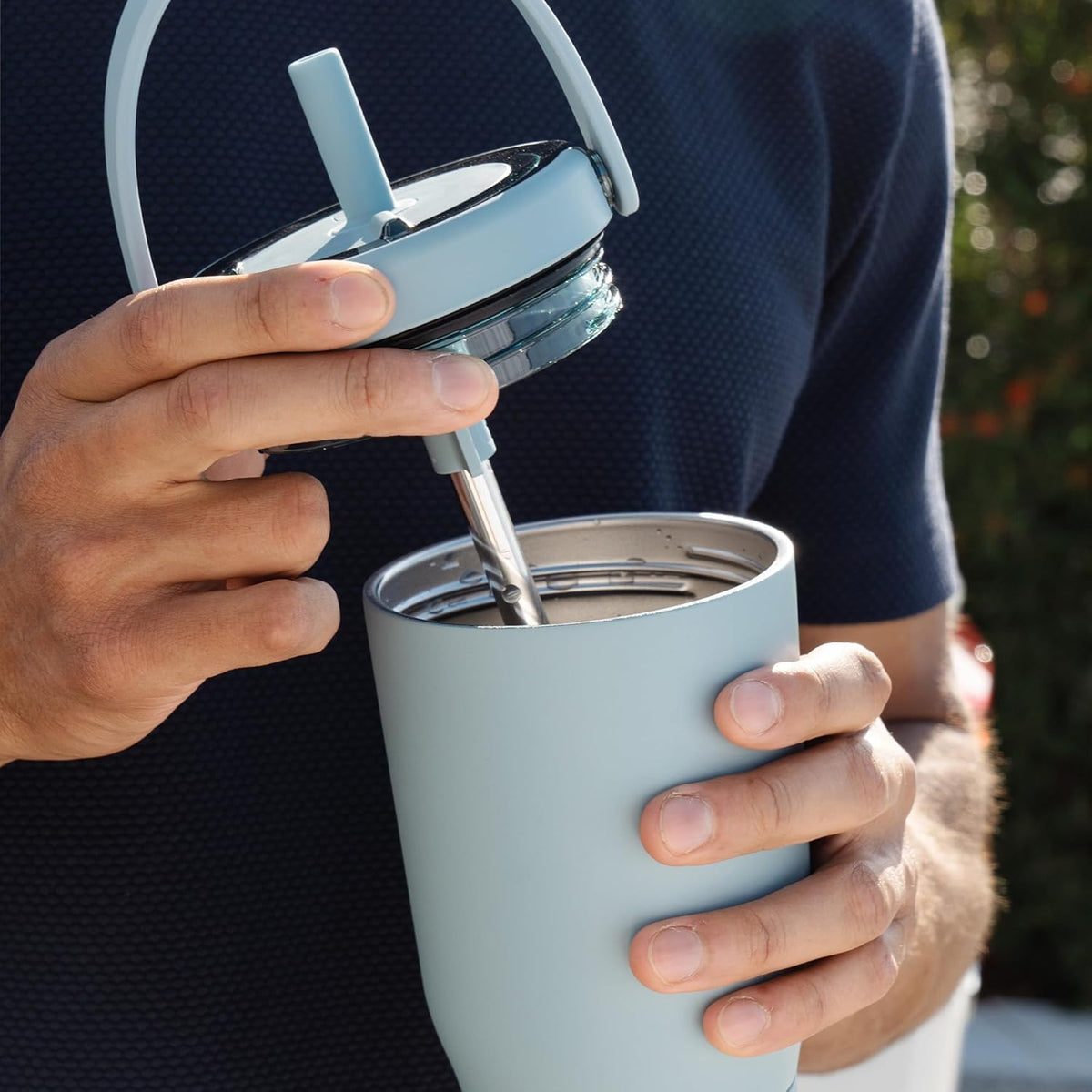 25oz Leakproof Stainless Steel Travel Tumbler with Handle & Straw M2861