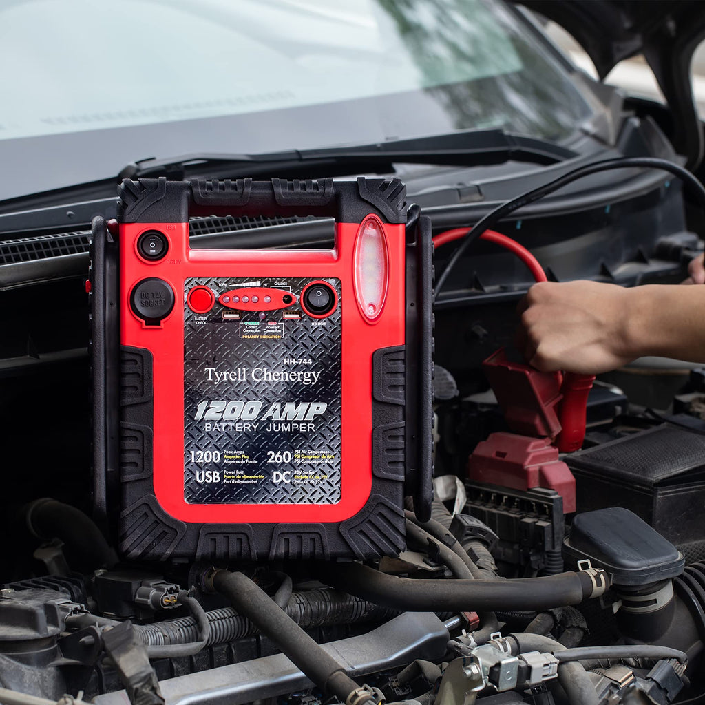 1800A 20000mAh 12V Jump Starter & Portable Air Compressor J7197
