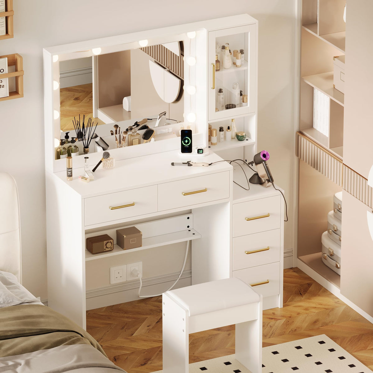 White Vanity Table with Drawer and Mirror N48084